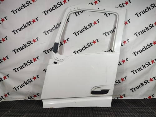 Дверь левая