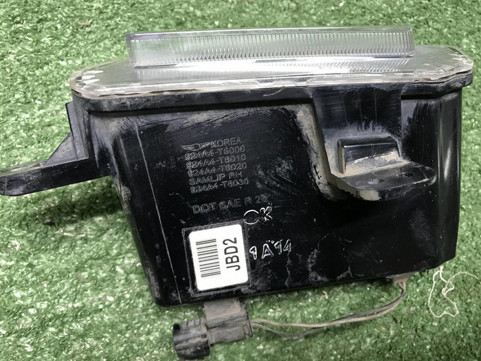 Фонарь заднего хода правый Genesis GV80 (20-23)