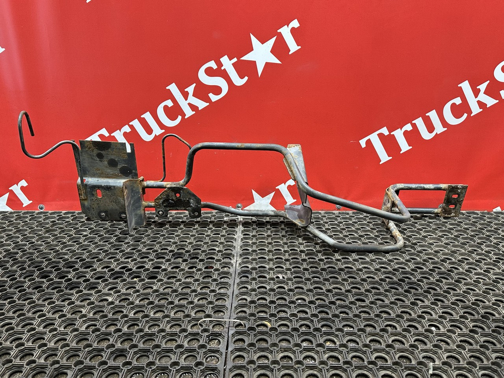 Кронштейн кранов