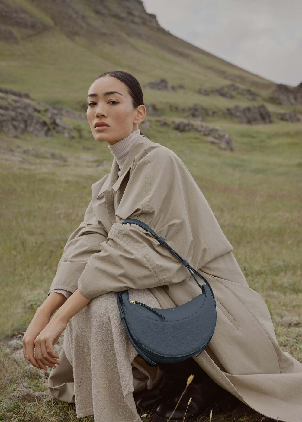 Сумка Polene Numero Dix EDITION TEXTURED MIDNIGHT BLUE