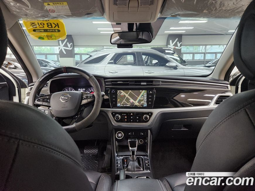 KG Mobility (Ssangyong) Beautiful Korando Бензин 1.5 2WD C5 (10.2019)
