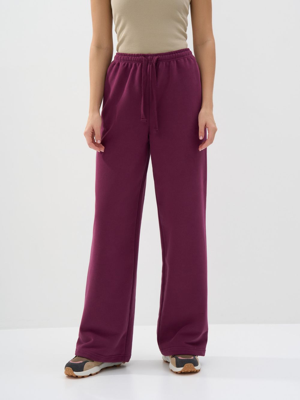 Брюки с велюровым эффектом "Бордо " женские