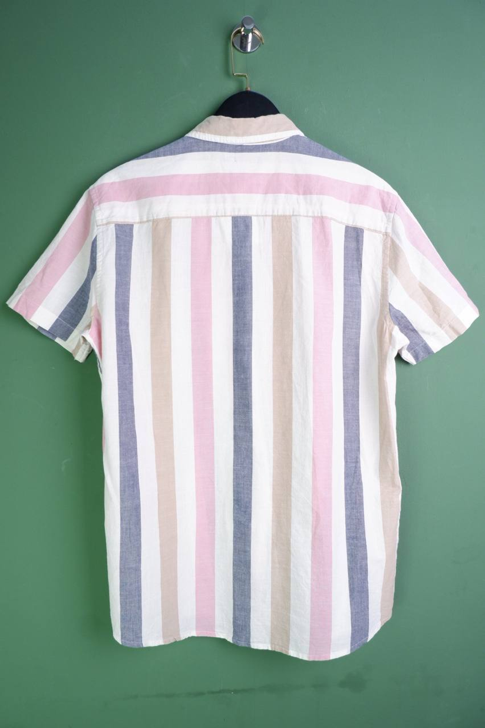 Рубашка Colin's в полоску, маркировка М, визуально 48 размер