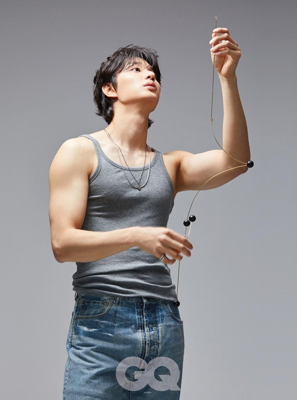 публикация GQ - 2026.08 BYEON WOO SEOK A Type