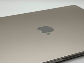 MacBook & Magic Mouse