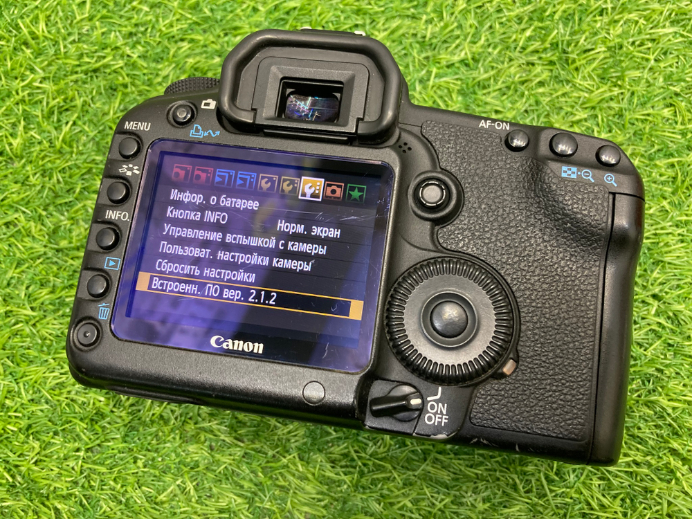 Canon EOS 5D Mark II 92.000 кадров