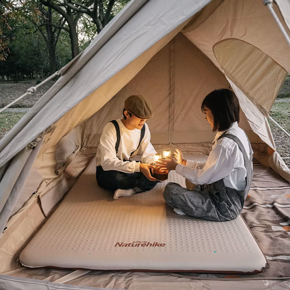 КОВРИК САМОНАДУВАЮЩИЙСЯ NATUREHIKE NH21FCD11