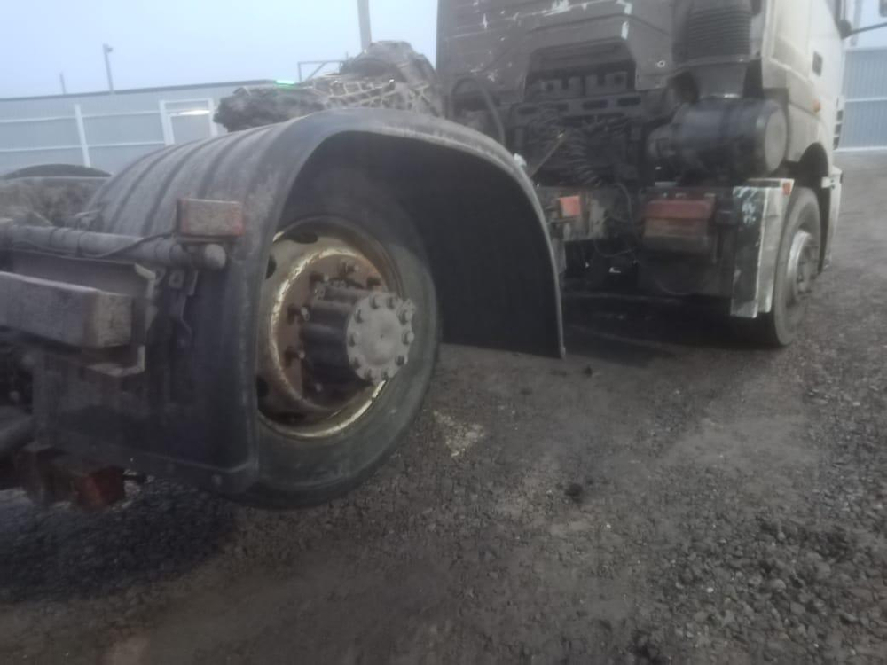 КамАЗ 5490 4x2 Седельный тягач 5490-S5 (Дизель/Газ, 12,0 л, 401 л.с., МТ)