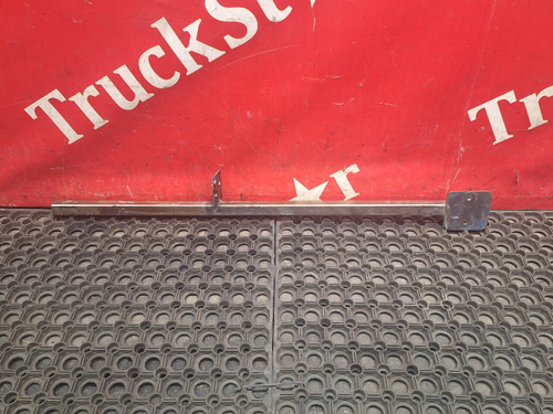 Кронштейн продолжения двери правый 2018г.