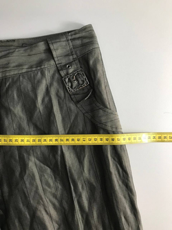 Костюм Burvin для делового образа, визуально на 44 размер