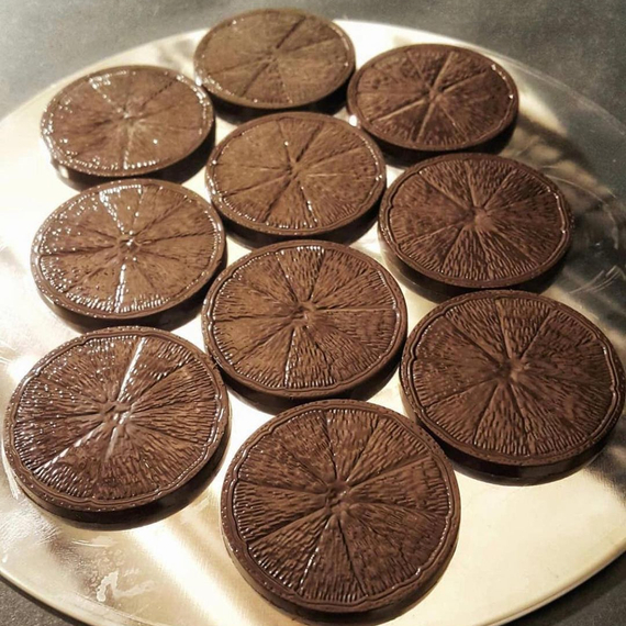 278 | Форма для шоколадных конфет "Цитрус" (275*175 мм)