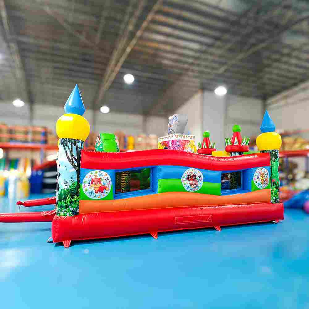 Коммерческий надувной батут "Сафари приключения" 6*5*2.8 м