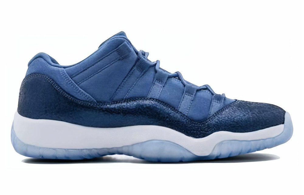 Кроссовки Jordan Air Jordan 11 Retro Low Blue Moon (Женская размерная сетка)