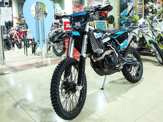 Мотоцикл кроссовый эндуро AVANTIS 300 EFI CBS EXCLUSIVE ARS (2024) Б/У