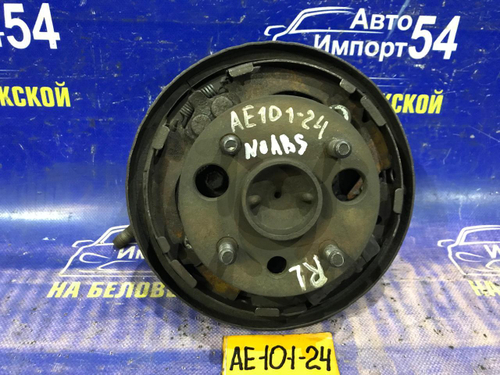 Ступица задняя левая TOYOTA MARINO 1992