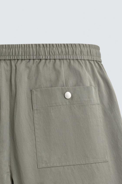 ZARA ШОРТЫ ИЗ ВЫСОКОТЕХНОЛОГИЧНОЙ ТКАНИ С КОНТРАСТНЫМИ ЭЛЕМЕНТАМИ, ЭКРЮ/ХАКИ