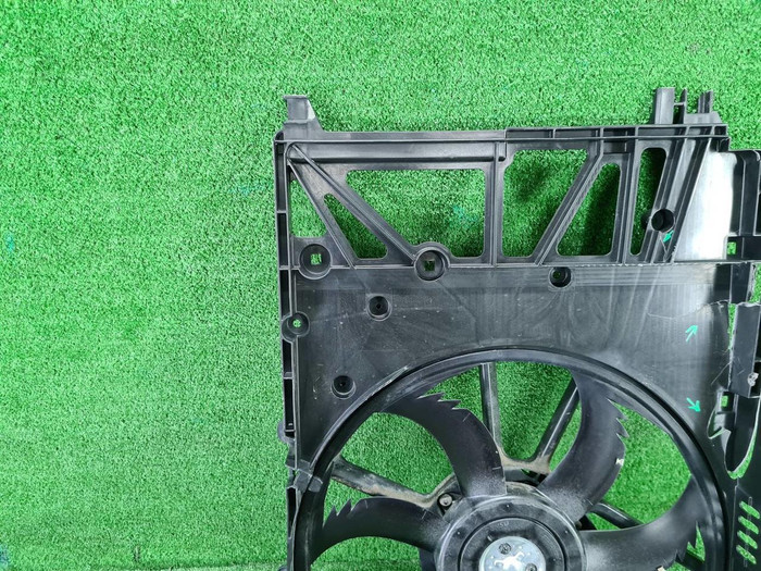 Диффузор с вентилятором Toyota Camry xv70 (17-нв)