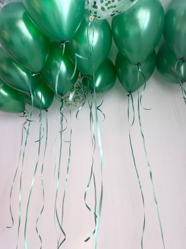 Акции и Палитра