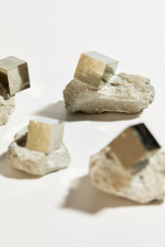 Пирит на породе S