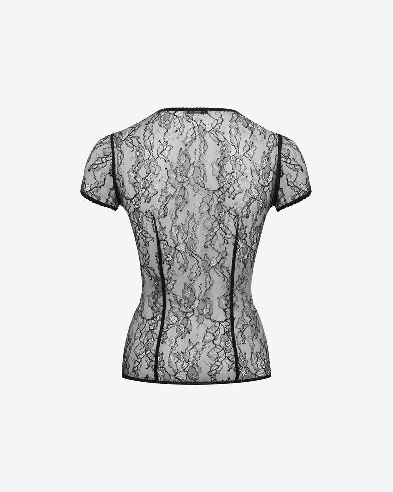 Топ из кружева