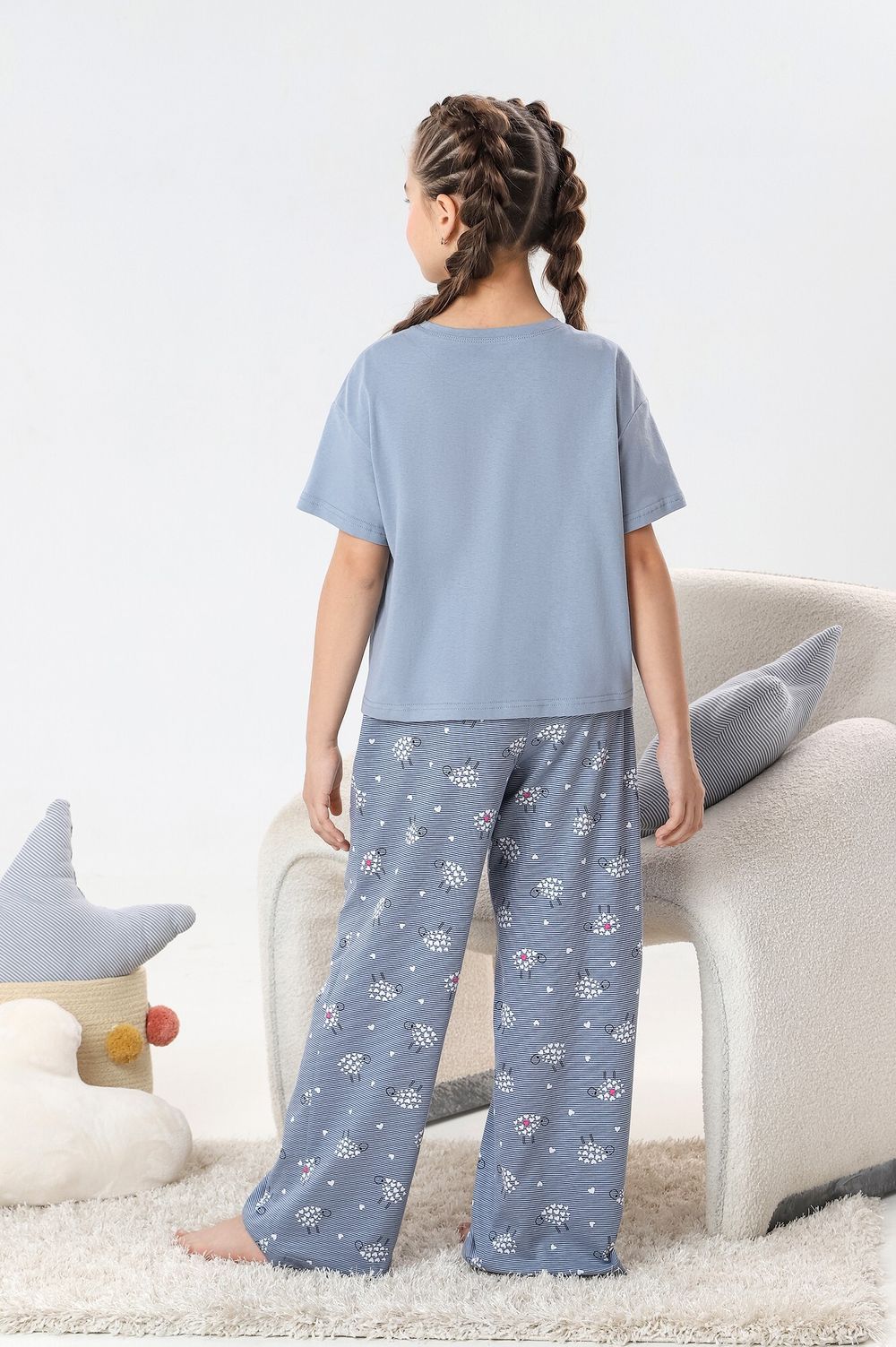 Костюм для девочки Долли-1 Виотекс СЕРЫЙ