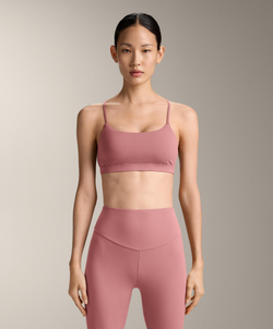 Oysho Спортивный бюстгальтер Comfortlux с перекрещивающимися бретелями и легкой поддержкой, светло-розовый