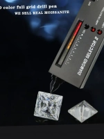 Муассанит принцесса 4×4мм 0.4сt