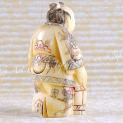 Нэцкэ Торговец с бочкой