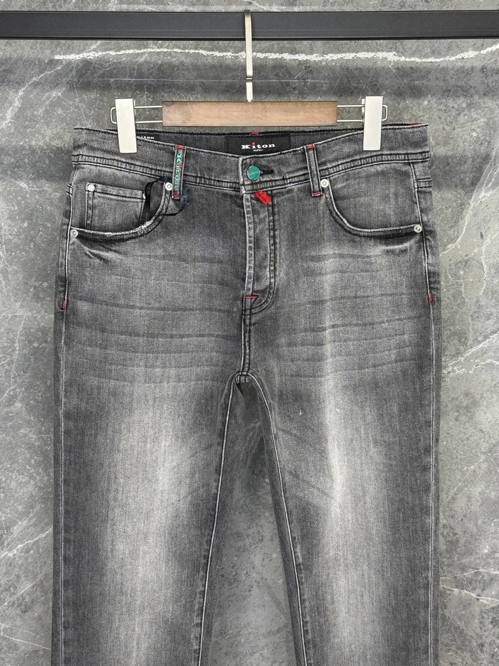 Джинсы Kiton
