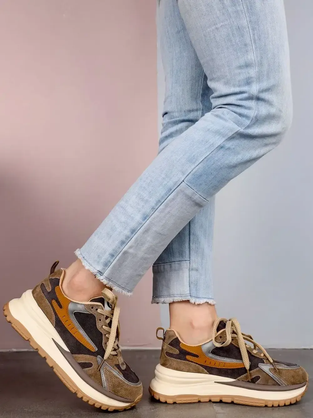 Кроссовки женские натуральная кожа