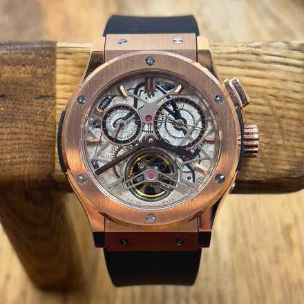 Часы Hublot