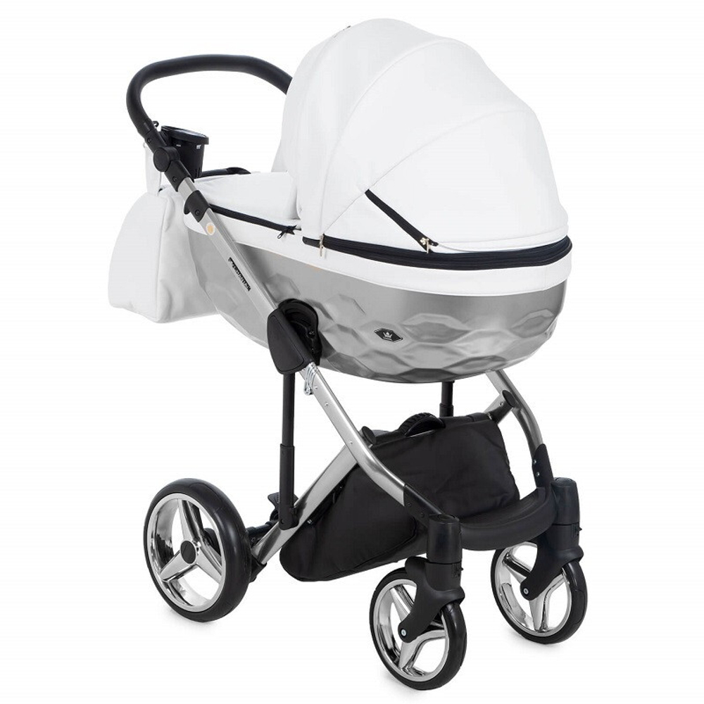 Детская коляска Adamex Chantal Star Collection 2 в 1 STAR105 белый+серебряный