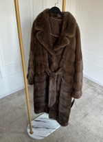 Шуба из европейской норки в цвете «Соболь» 115см