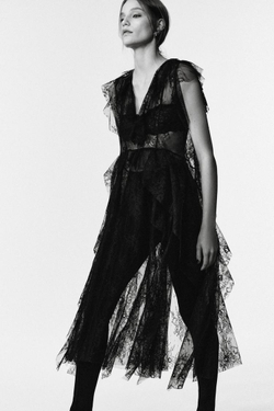 ZARA ПЛАТЬЕ МИДИ С КОРОТКИМИ РУКАВАМИ, ЧЕРНЫЙ