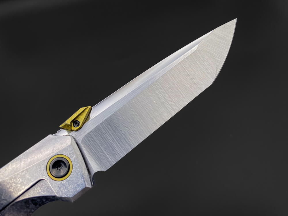 Складной нож Asesino M390 CrystalTi