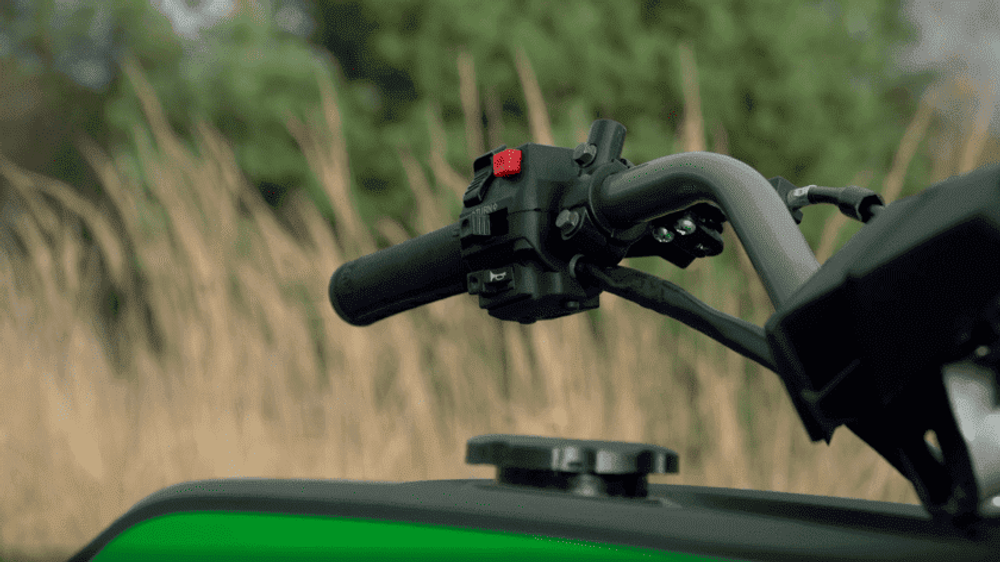 Квадроцикл SHARMAX Hummer 300