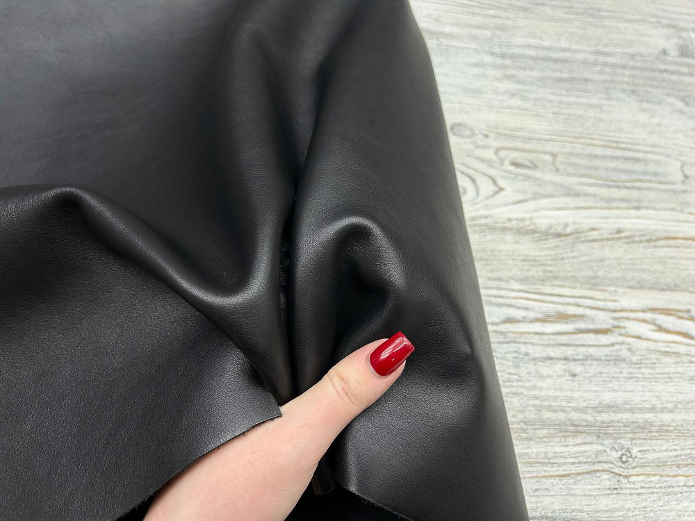 Cesare Nero (1,4-1,6 мм), цв. Черный, натуральная кожа