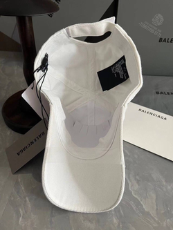 Бейсболка Balenciaga