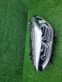 Битая Фара левая BMW X3 G01 (17-21) Adaptive LED