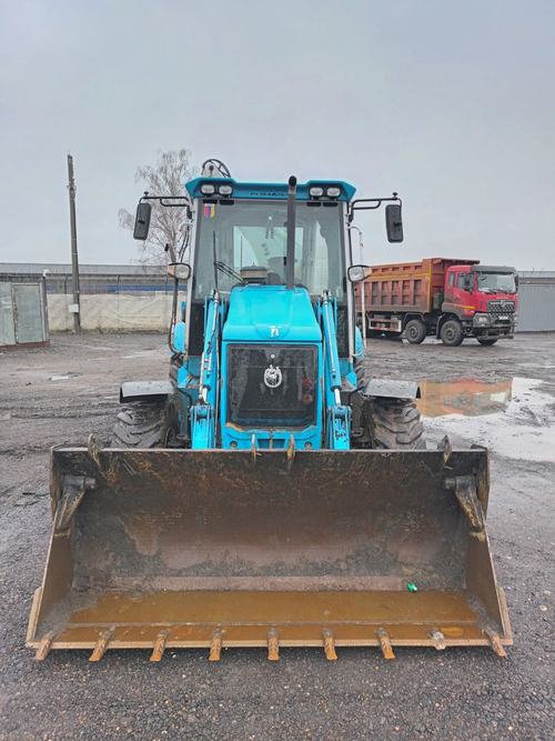 PI MAKINA PI 1022 Экскаватор-погрузчик PI 1022A (Дизельный, 4,4 л, 101 л.с., АТ)