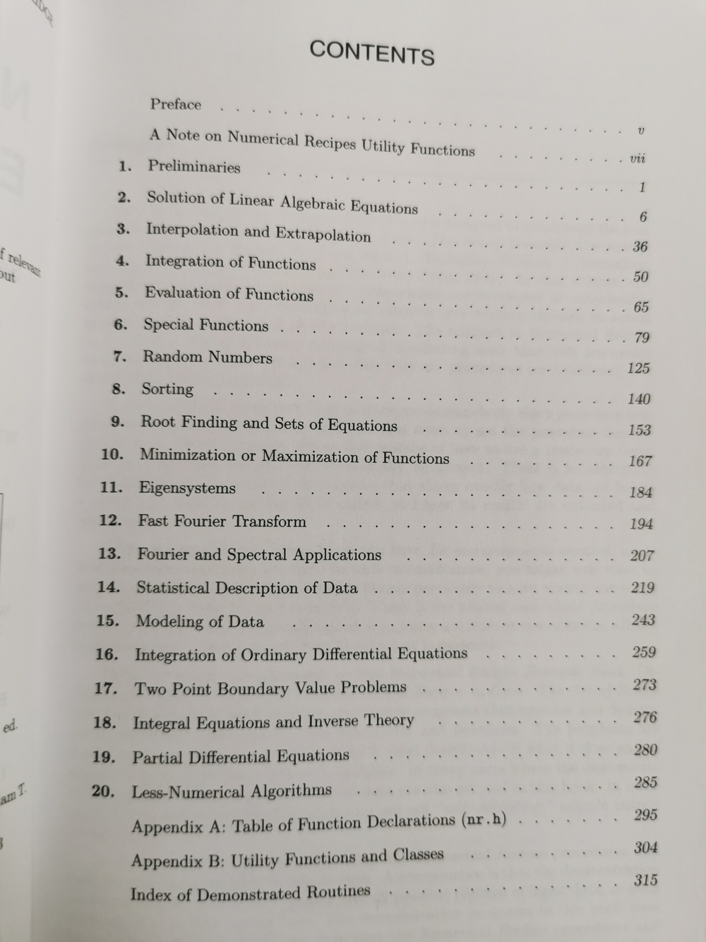 Numerical Recipes Example Book (C++): The Art of Scientific Computing 2nd Edition