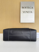 Сумка-мессенджер Bottega Veneta