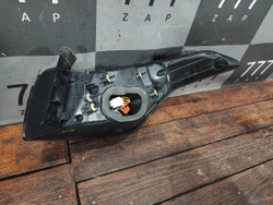 Фонарь задний левый LED Genesis G80 1 16-20 Б/У Оригинал 92401B1020