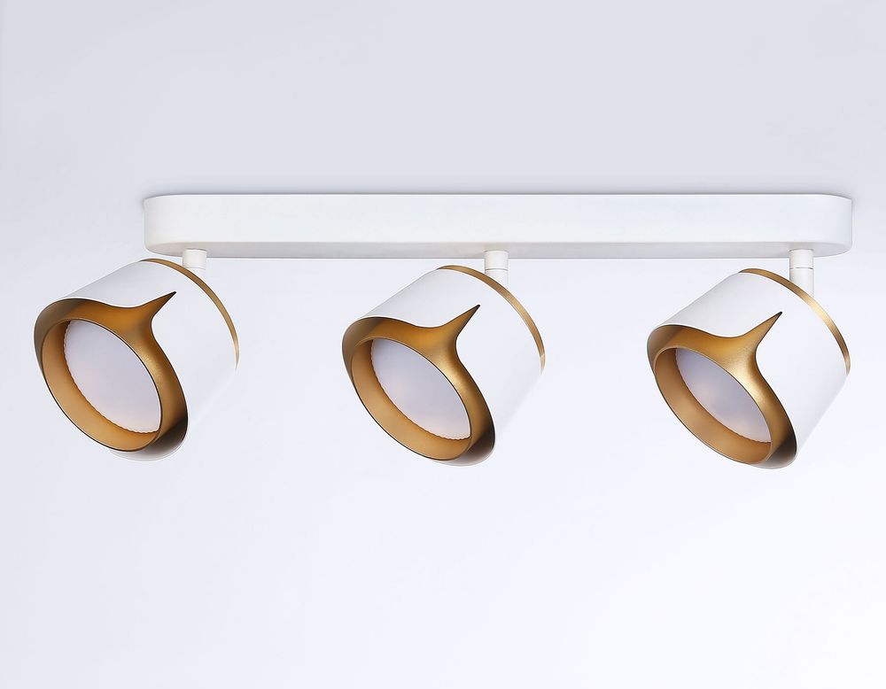 Ambrella Настенно-потолочный поворотный спот со сменной лампой GX53 Techno family TN71235