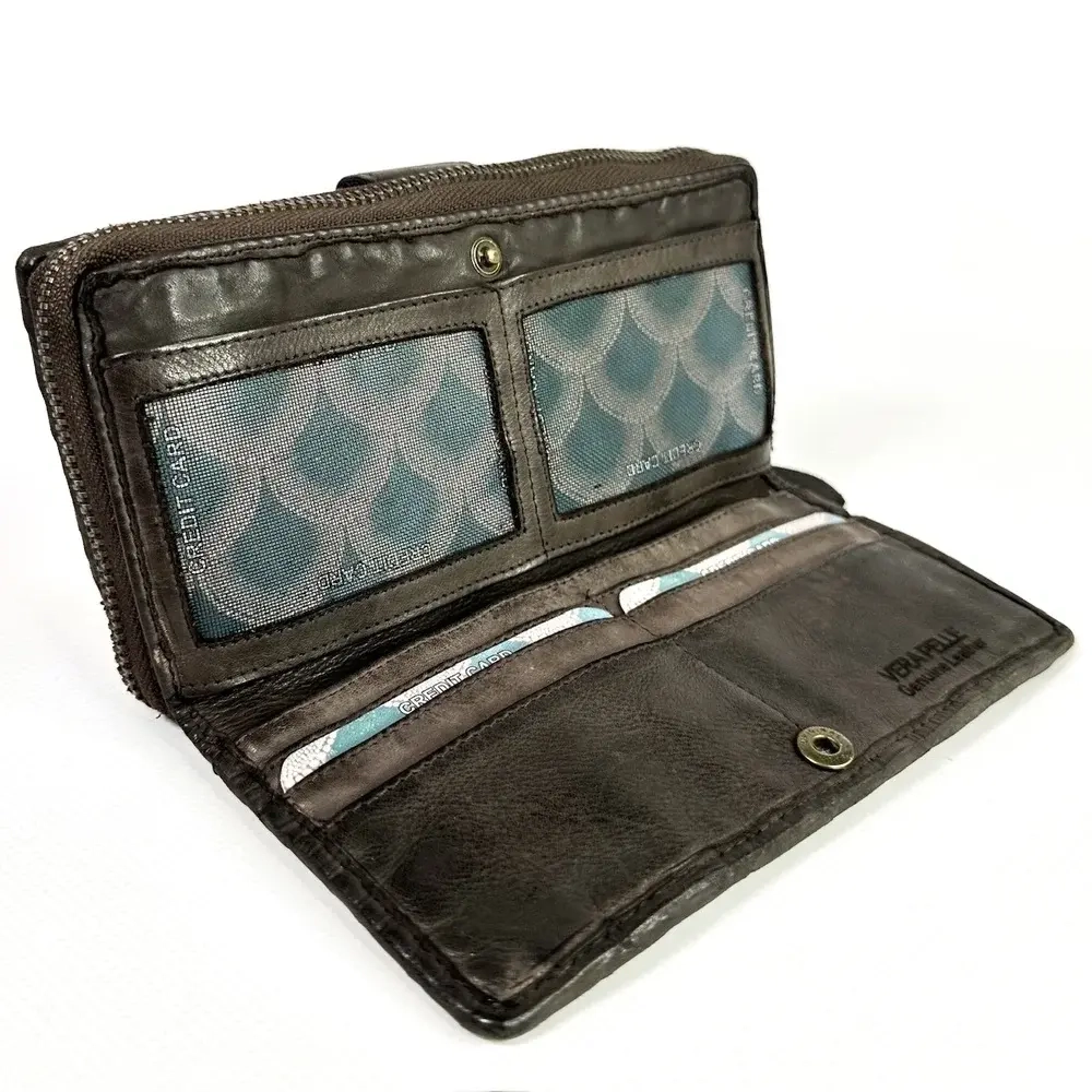 Женский кошелек из натуральной винтажной кожи коричневого цвета