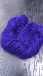 Итальянская пряжа в пасмах от BIAGIOLI MODESTO Angora 80, Spiky 3/17, 80% Ангора, 20% Нейлон