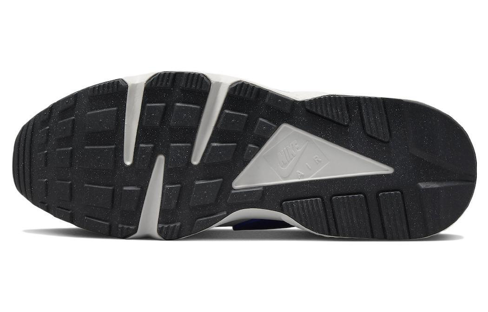 Кроссовки Nike Air Huarache "Social Fc"