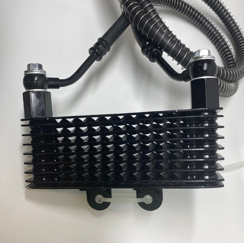 Радиатор охлаждения масла+шланги  двигатель 161QMK