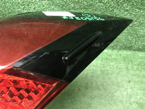 Фонарь правый внешний Toyota RAV4 5 XA50 (18-нв)