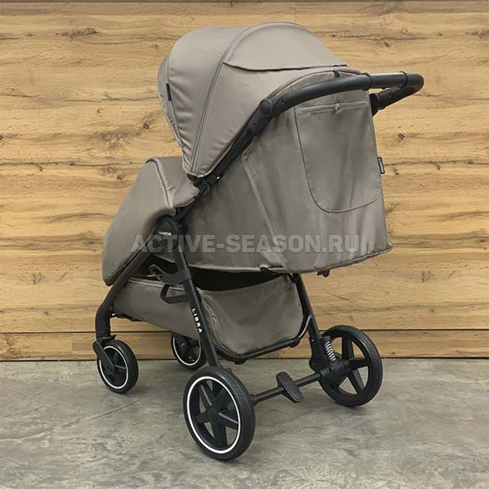 Прогулочная коляска Luxmom 730 ч/р